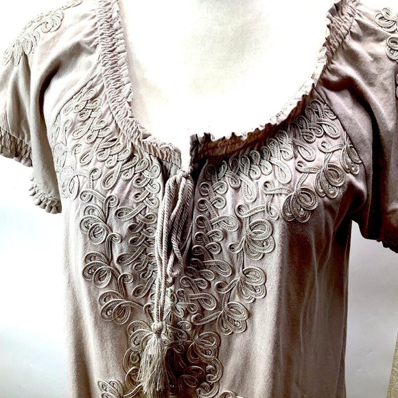 INC International Concepts Cream Ruffled Puff Sleeve Top - Picture 2 of 7